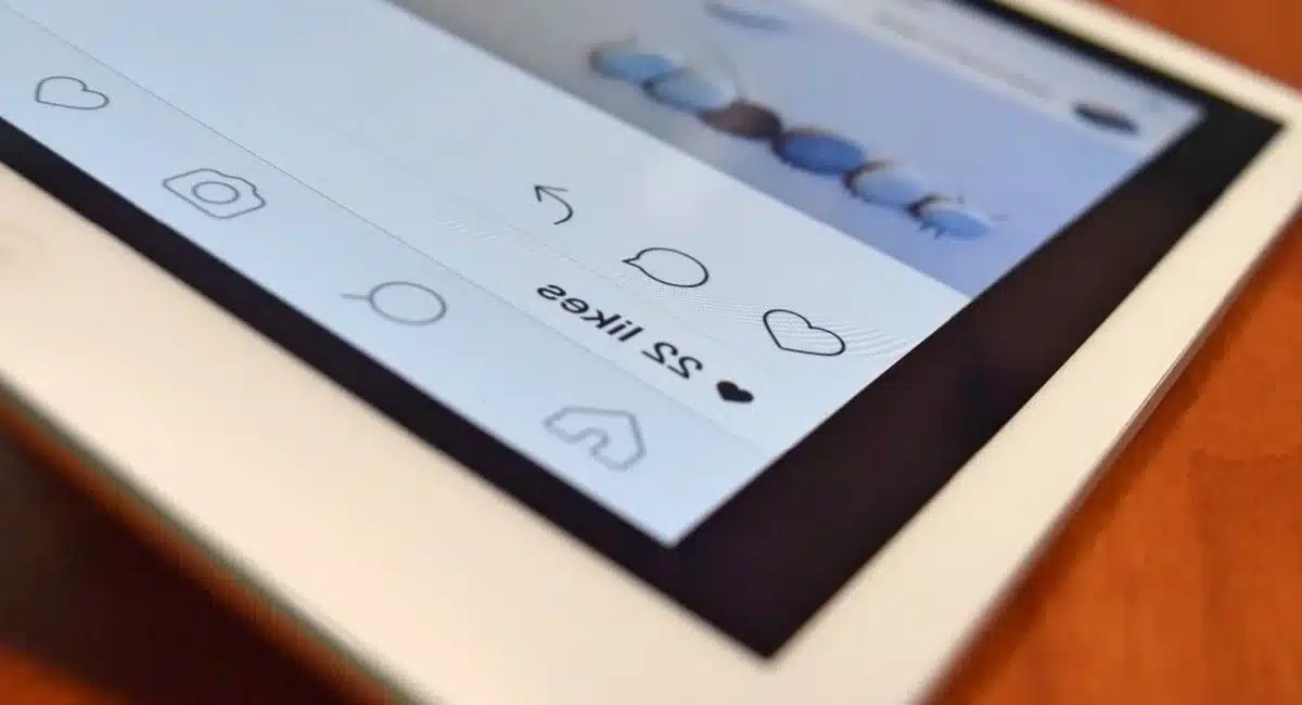 Illustration, comment envoyer un message a vinted