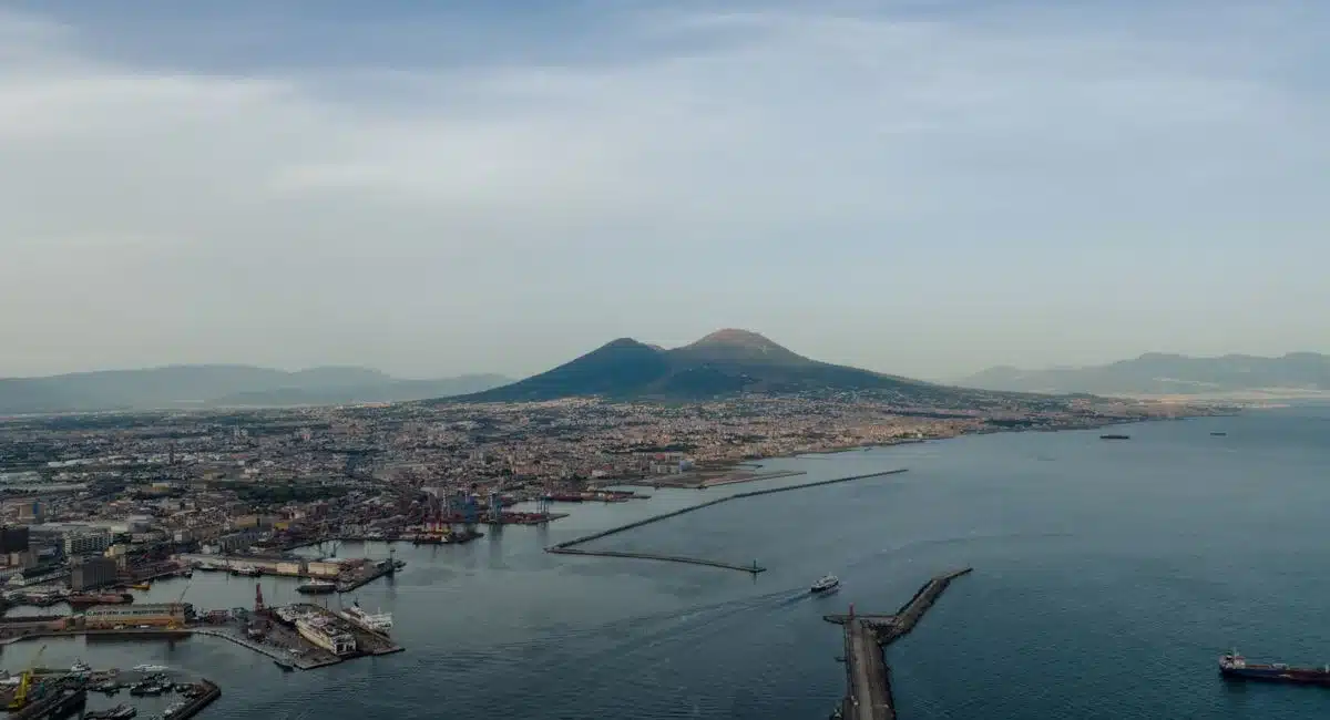 Illustration, carte autorisation drone italie
